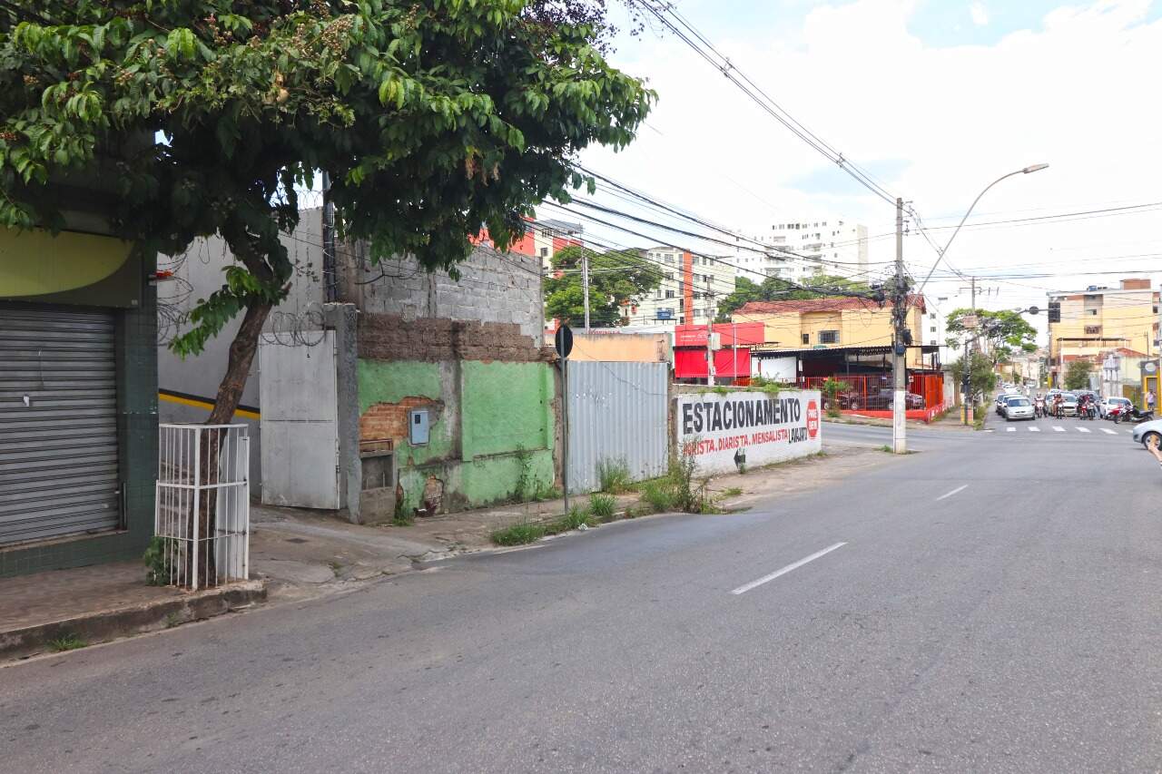 Loja para aluguel no Centro: Loja para alugar, Centro - Divinópolis/MG
