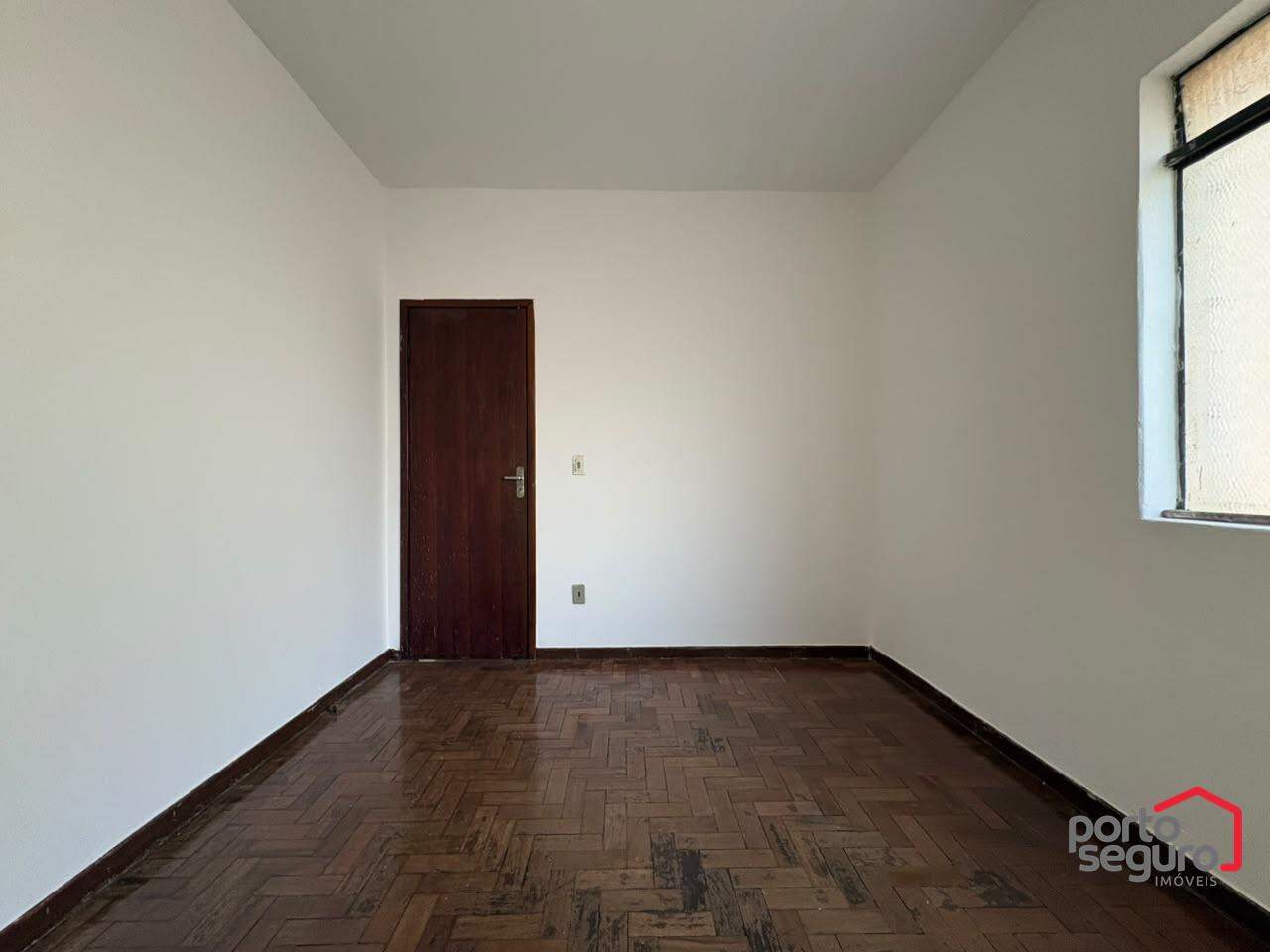 Apartamento para aluguel no Centro: Apartamento para alugar, Centro - Divinópolis/MG