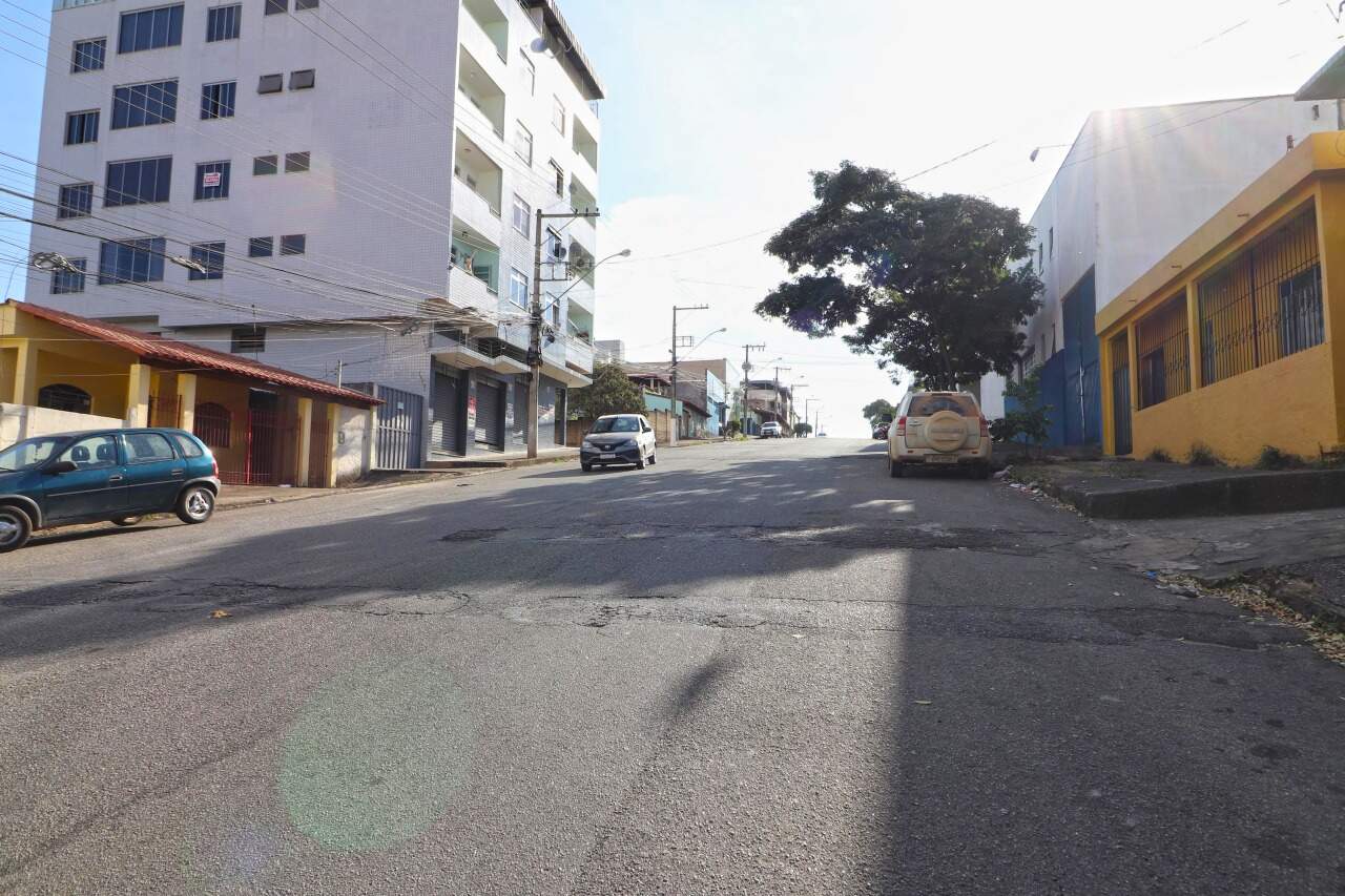 Loja para aluguel no Ipiranga: Loja para alugar, Ipiranga - Divinópolis/MG