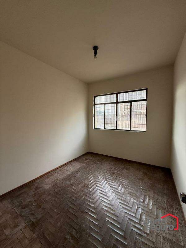 Apartamento à venda no Porto Velho: Apartamento à venda, Porto Velho - Divinópolis/MG
