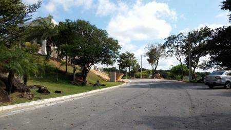 Lote em condomínio à venda no Condomínio das Pedras: Lote em condomínio à venda, Condomínio das Pedras - Divinópolis/MG