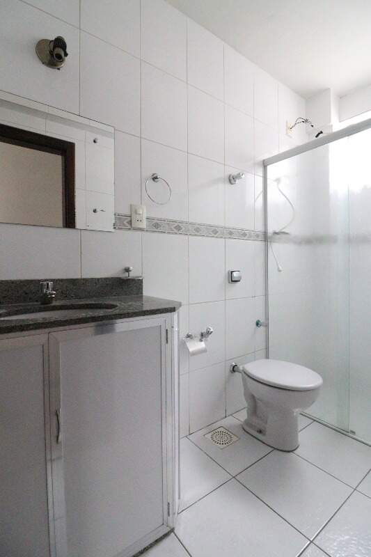 Apartamento para aluguel no Centro: Apartamento para alugar, Centro - Divinópolis/MG