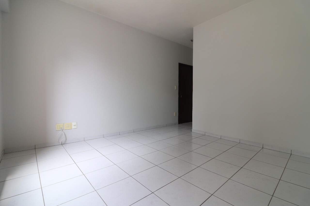 Apartamento para aluguel no Centro: Apartamento para alugar, Centro - Divinópolis/MG
