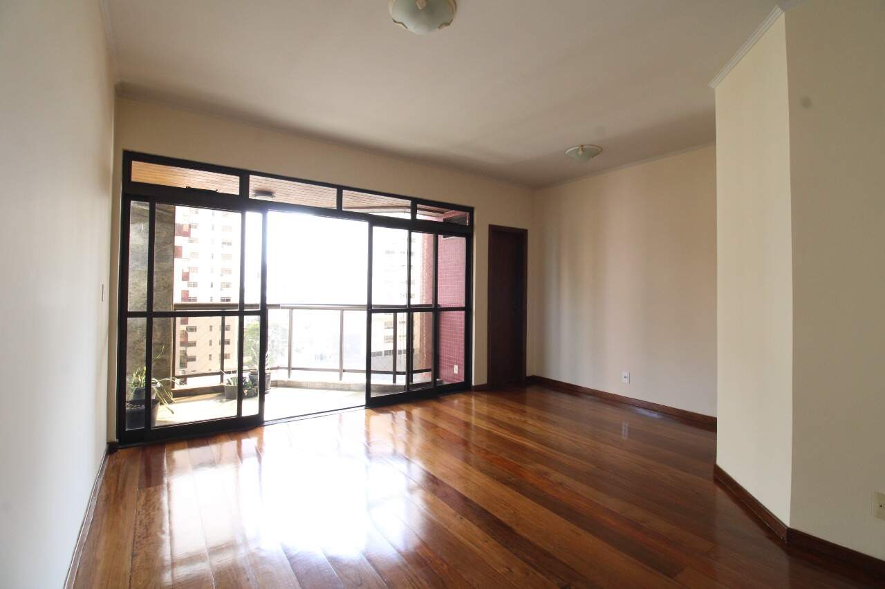 Apartamento à venda no Centro: Apartamento à venda, Centro - Divinópolis/MG
