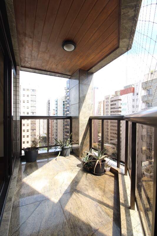 Apartamento à venda no Centro: Apartamento à venda, Centro - Divinópolis/MG