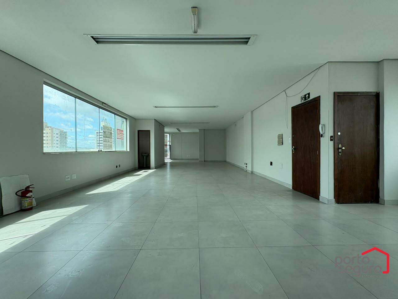 Sala para aluguel no Centro: Sala para alugar, Centro - Divinópolis/MG
