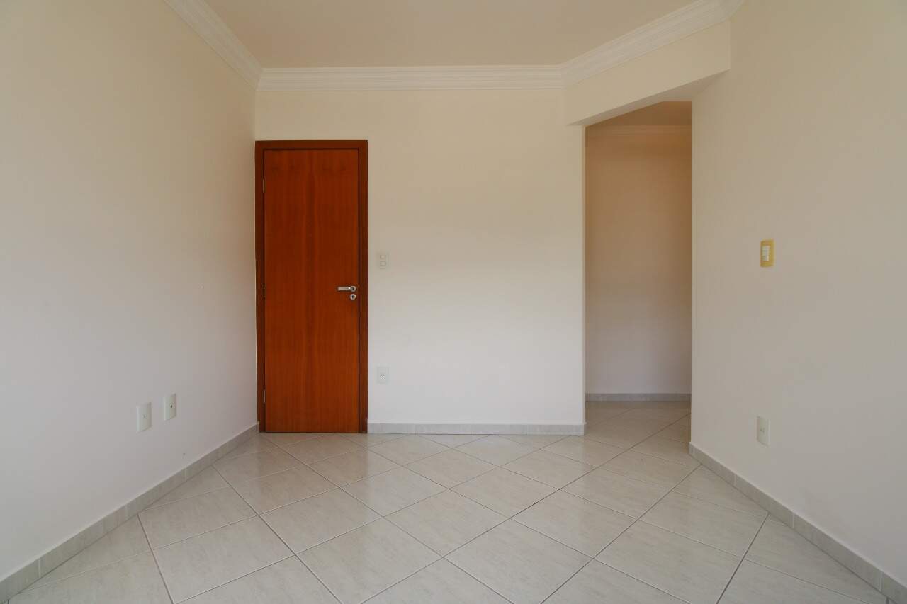 Apartamento para aluguel no Centro: Apartamento para alugar, Centro - Divinópolis/MG