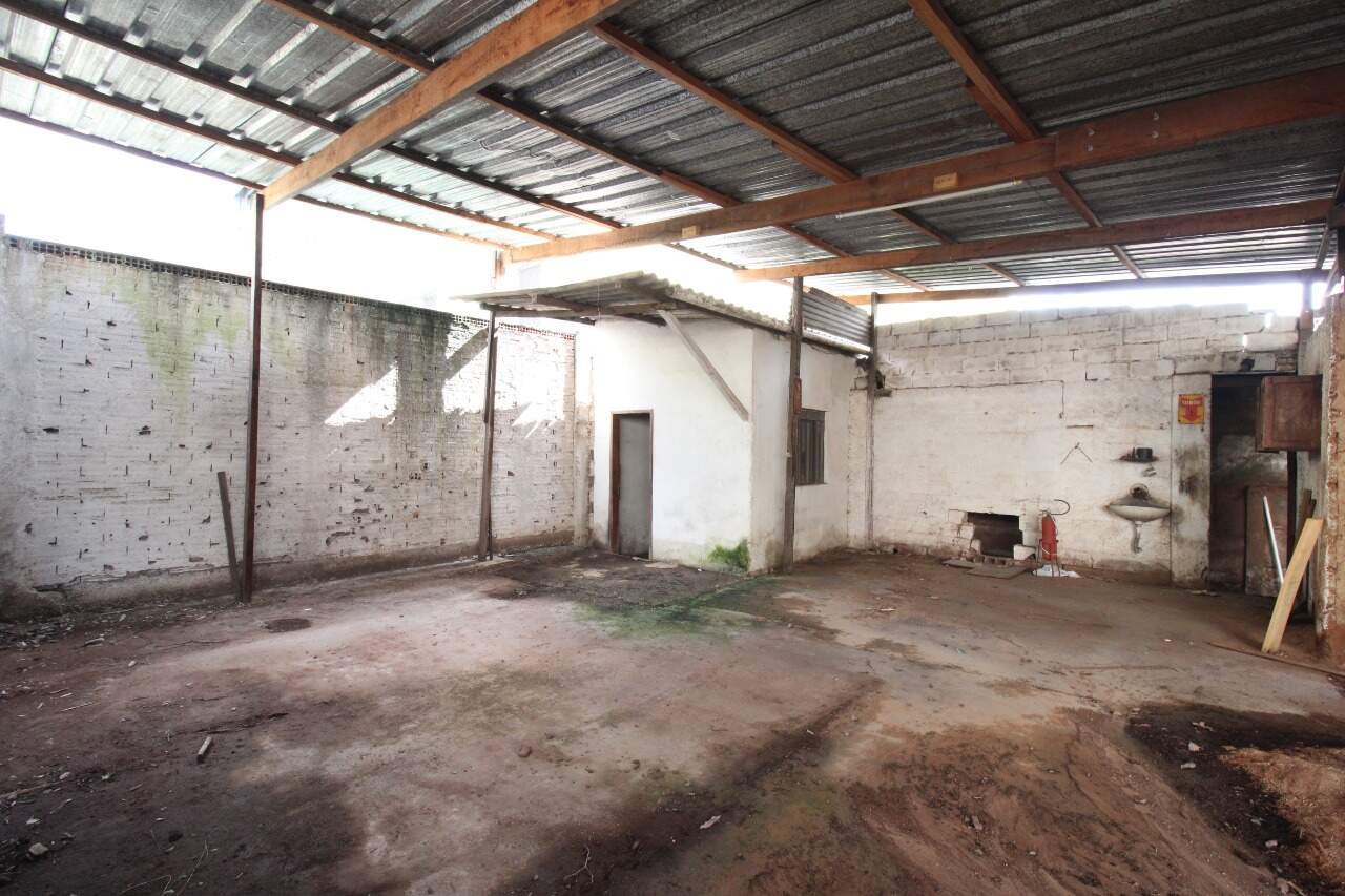 Lote para aluguel no Santo Antônio: Lote para alugar, Santo Antônio - Divinópolis/MG