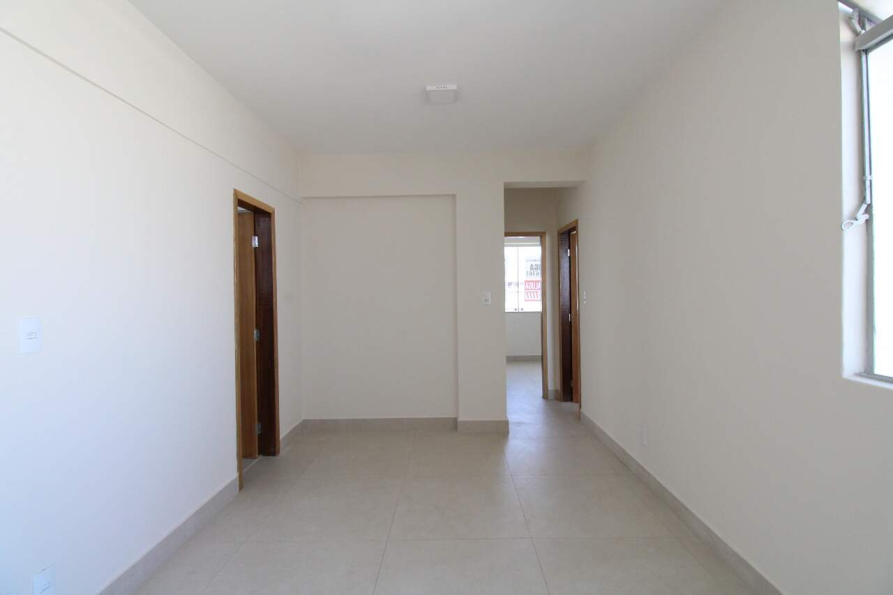 Apartamento para aluguel no Centro: Apartamento para alugar, Centro - Divinópolis/MG