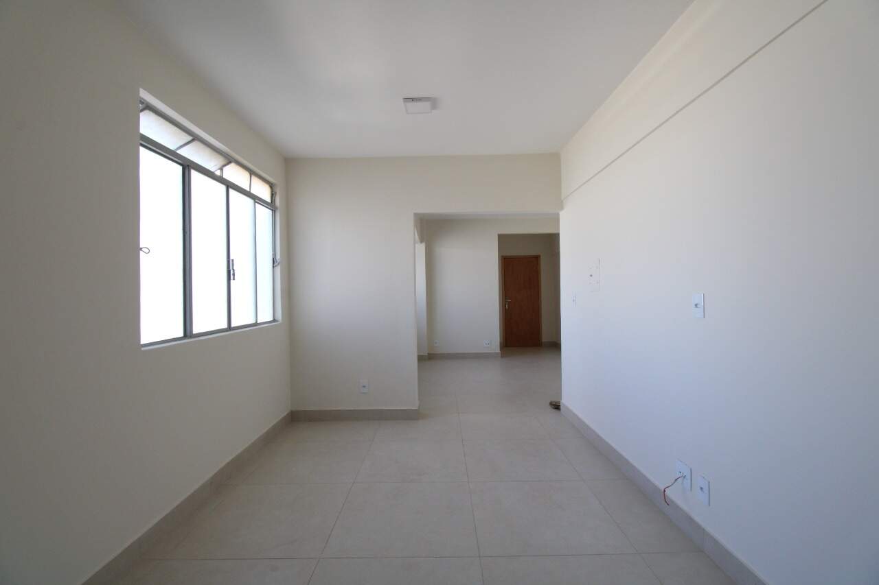 Apartamento para aluguel no Centro: Apartamento para alugar, Centro - Divinópolis/MG