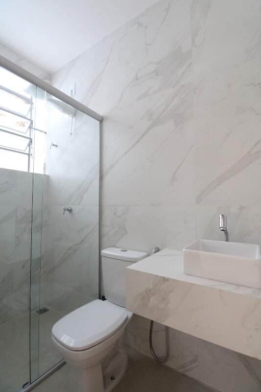 Apartamento para aluguel no Centro: Apartamento para alugar, Centro - Divinópolis/MG