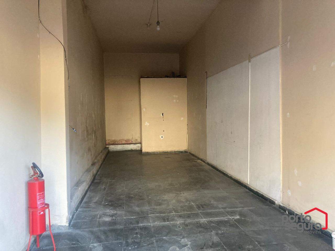 Loja para aluguel no Centro: Loja para alugar, Centro - Divinópolis/MG