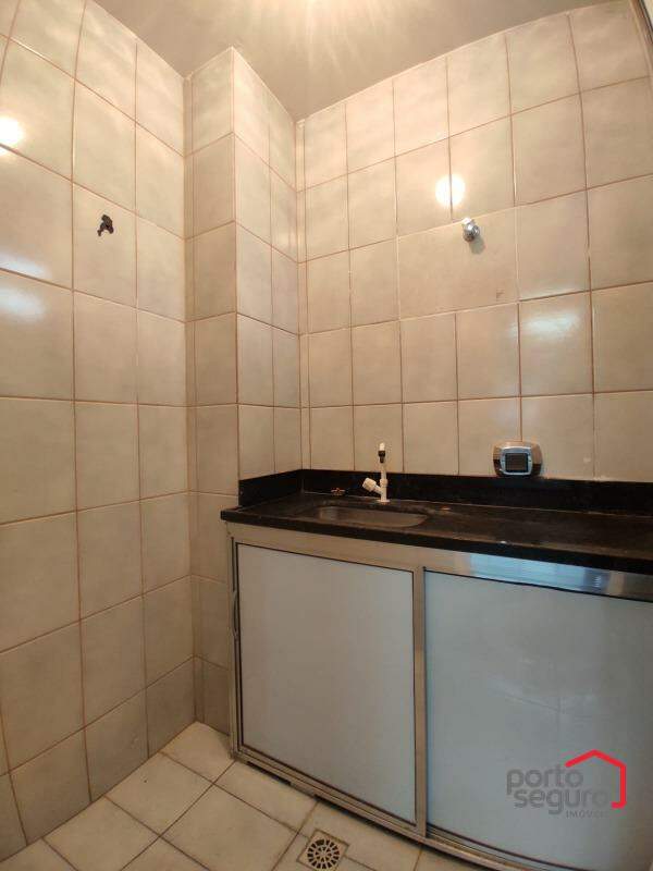 Sala para aluguel no Centro: Sala para alugar, Centro - Divinópolis/MG