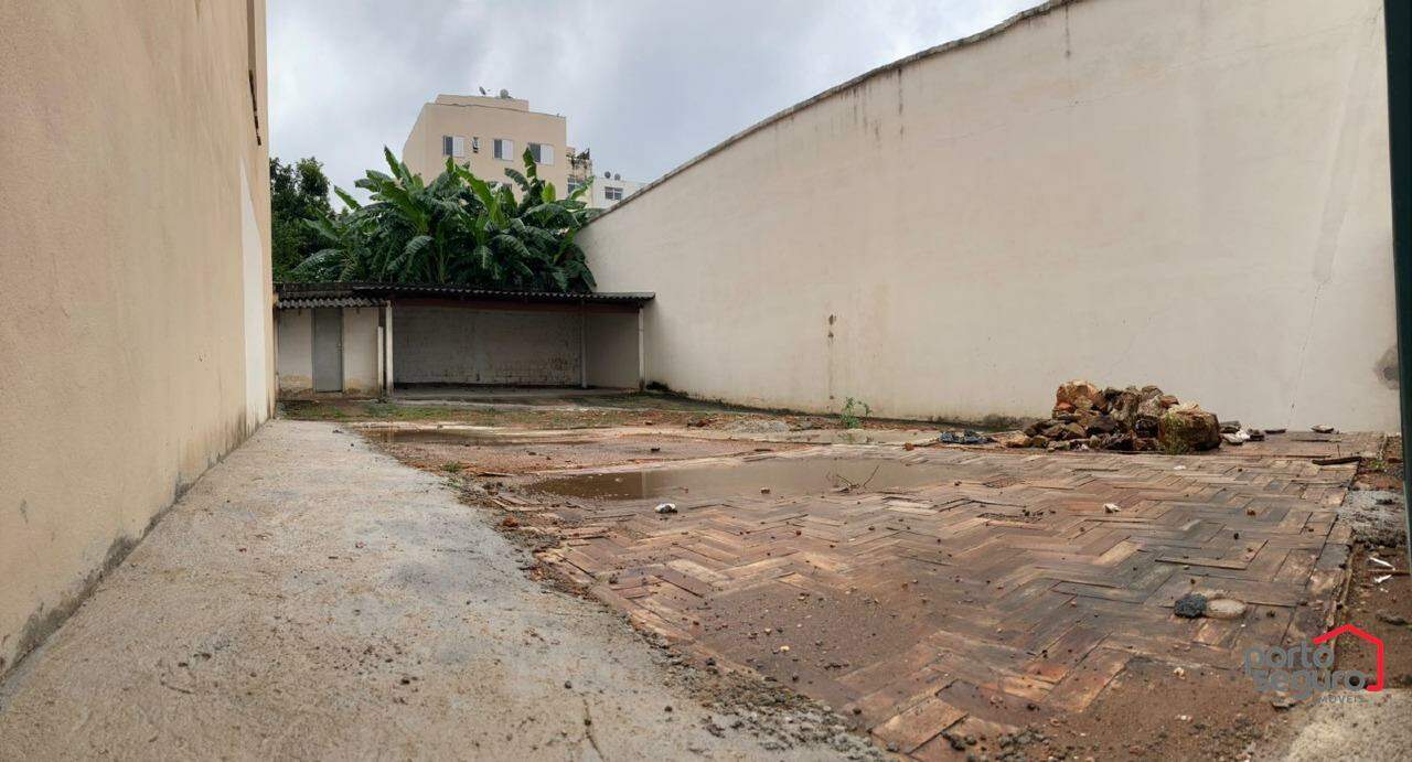 Lote para aluguel no Centro: Lote para alugar, Centro - Divinópolis/MG