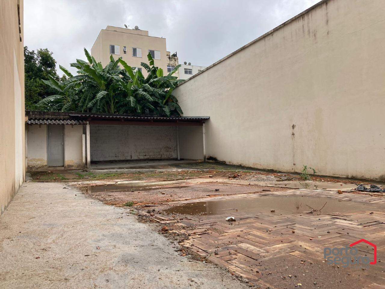 Lote para aluguel no Centro: Lote para alugar, Centro - Divinópolis/MG
