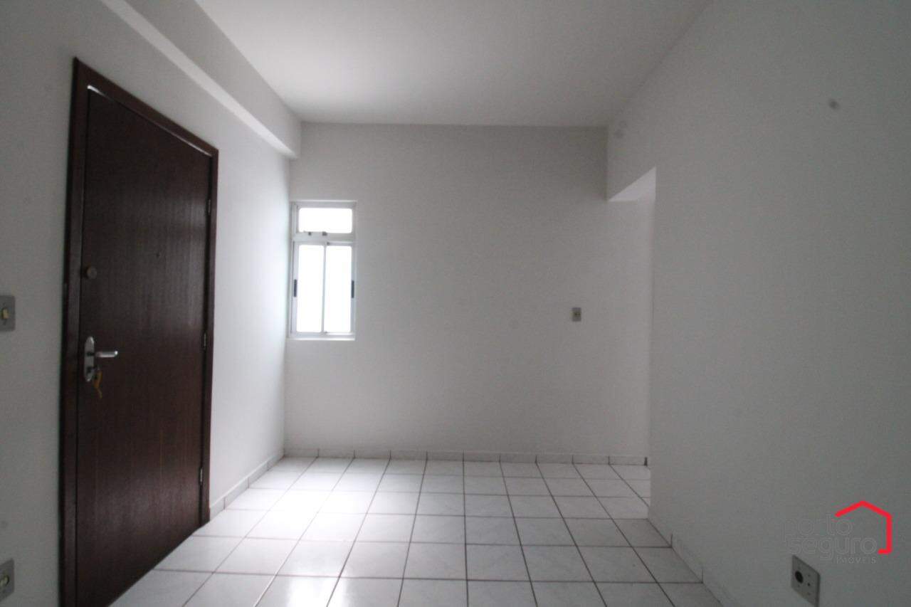 Apartamento para aluguel no Centro: Apartamento para alugar, Centro - Divinópolis/MG