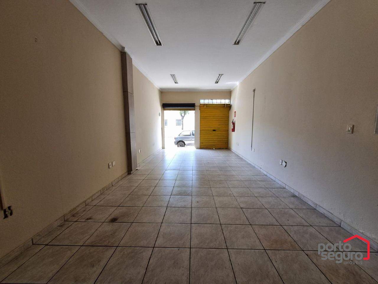 Loja para aluguel no Centro: Loja para alugar, Centro - Divinópolis/MG