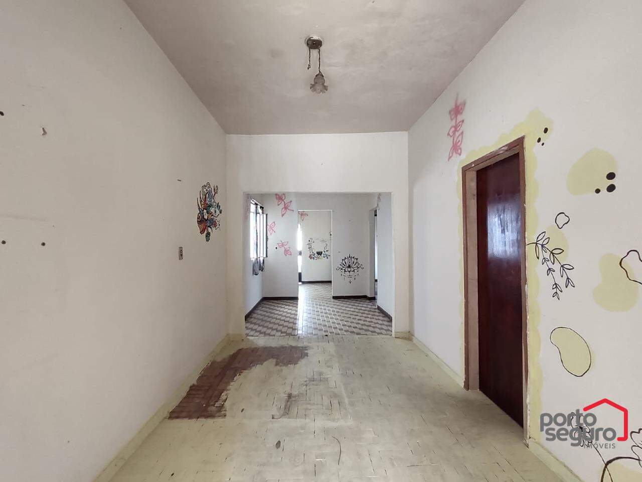 Casa para aluguel no Centro: Casa para alugar, Centro - Divinópolis/MG