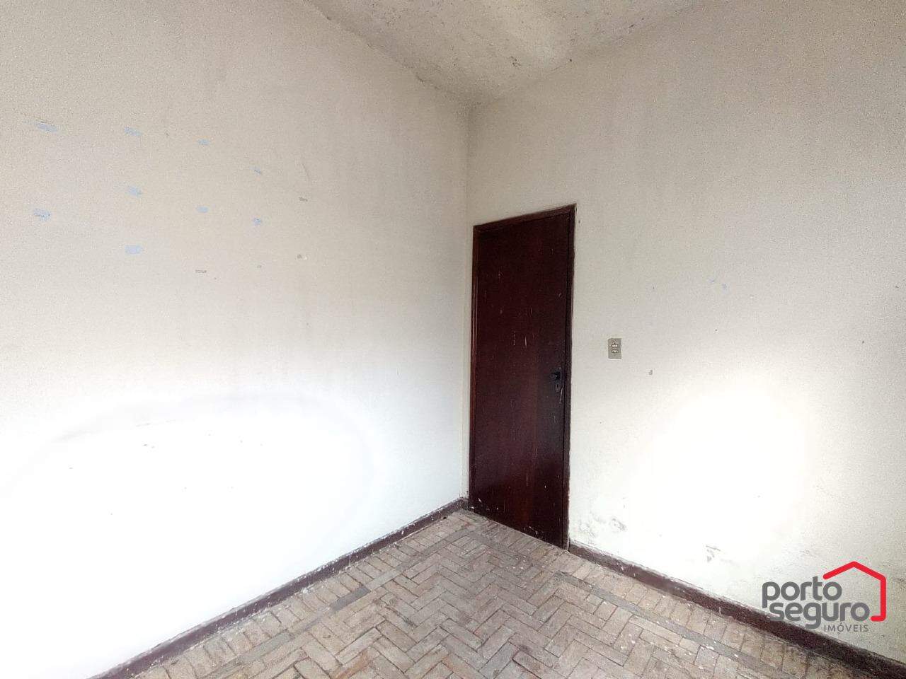 Casa para aluguel no Centro: Casa para alugar, Centro - Divinópolis/MG