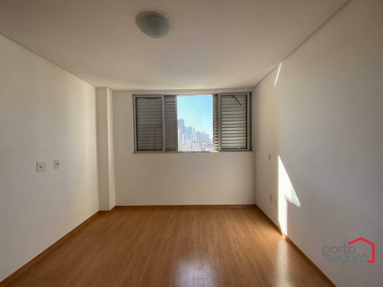 Apartamento para aluguel no Centro: Apartamento para alugar, Centro - Divinópolis/MG
