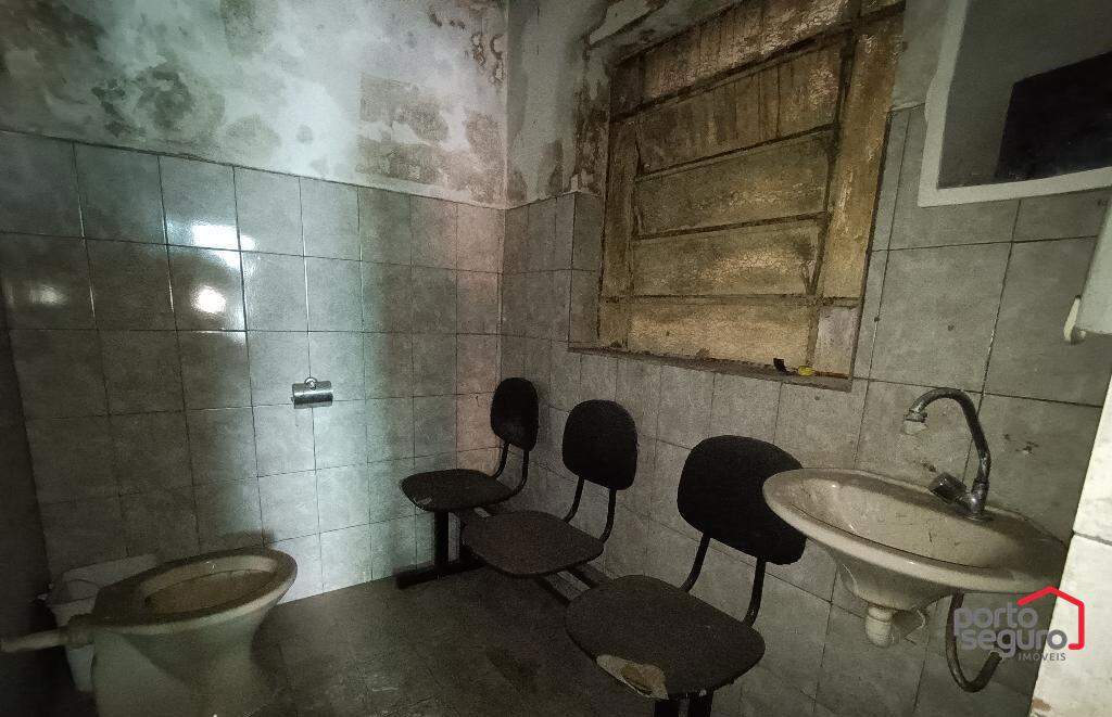 Loja para aluguel no Centro: Loja para alugar, Centro - Divinópolis/MG
