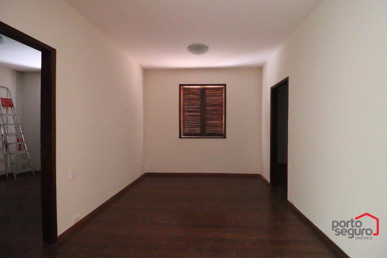 Casa para aluguel no Centro: Casa para alugar, Centro - Divinópolis/MG