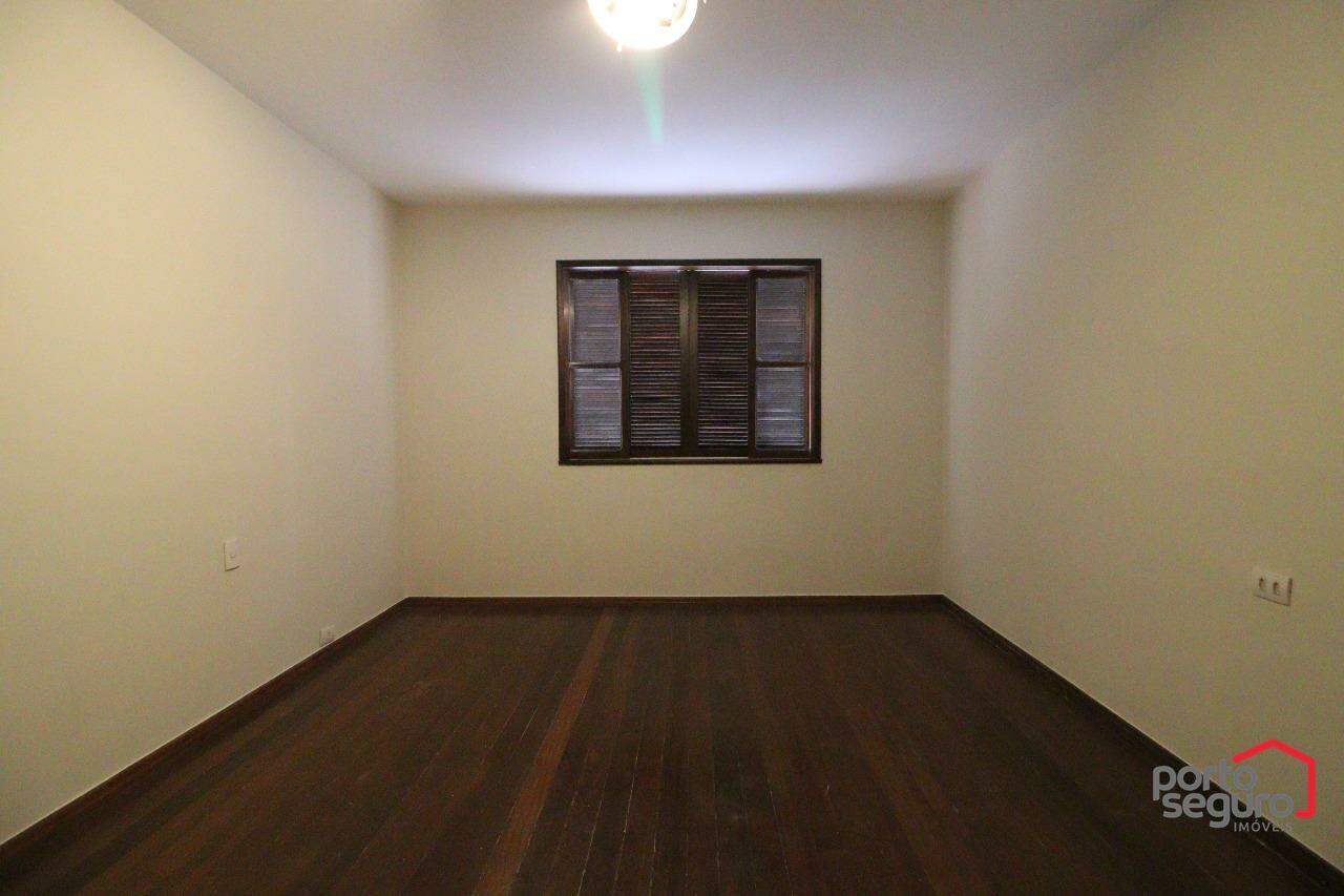 Casa para aluguel no Centro: Casa para alugar, Centro - Divinópolis/MG