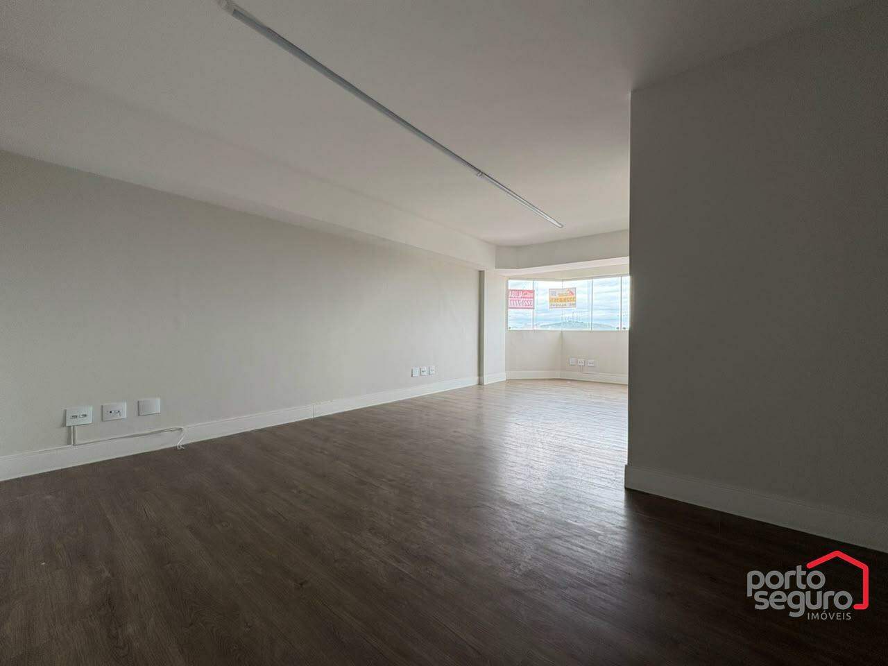 Sala para aluguel no Centro: Sala para alugar, Centro - Divinópolis/MG