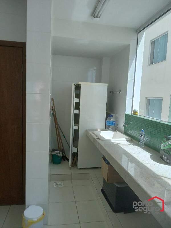 Apartamento à venda no Bom Pastor: Apartamento à venda, Bom Pastor - Divinópolis/MG
