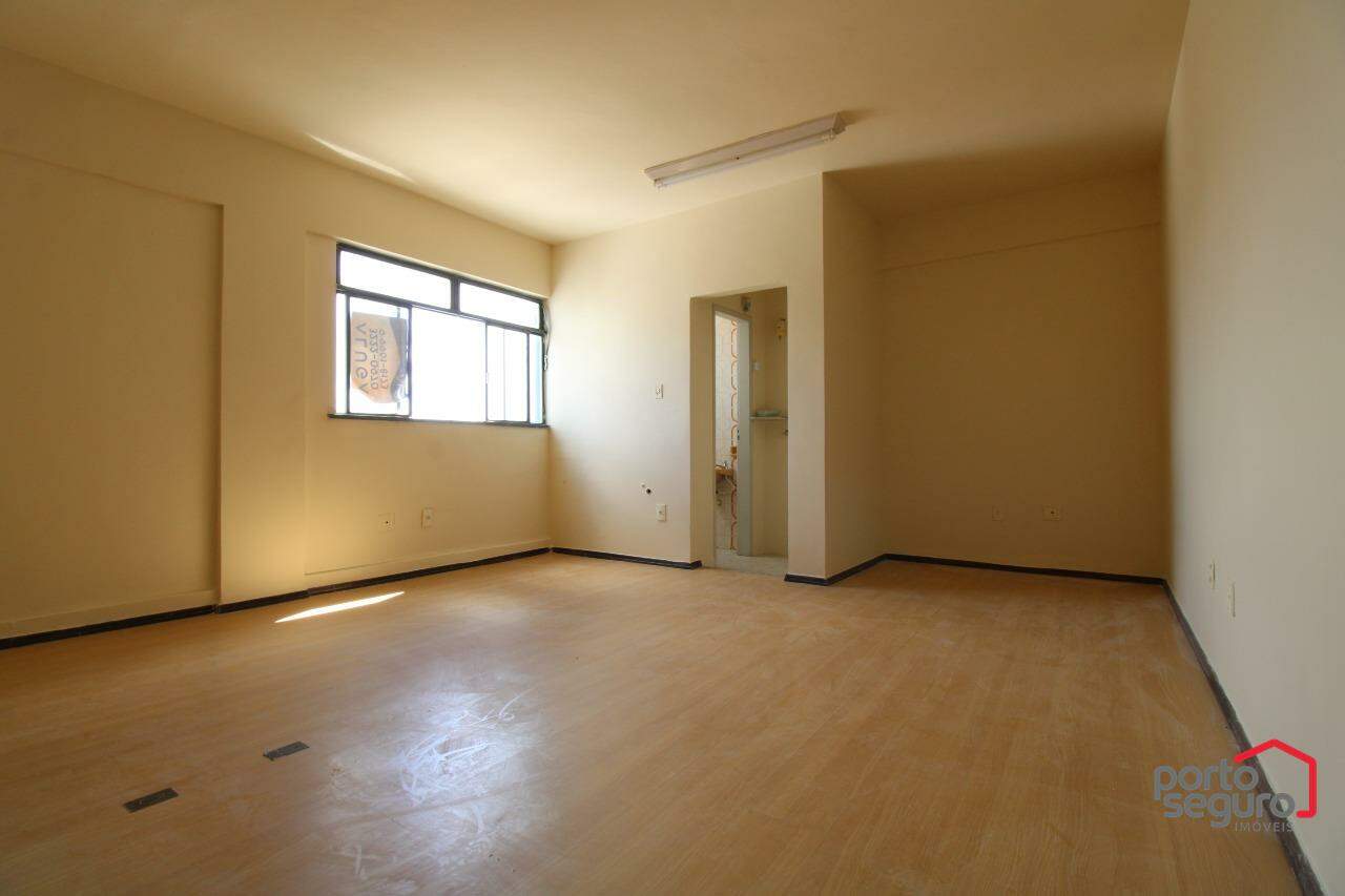 Sala à venda no Centro: Sala à venda, Centro - Divinópolis/MG