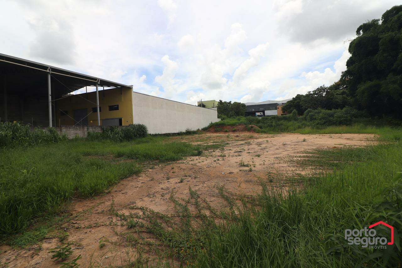 Lote para aluguel no Levindo Paula Pereira: Lote para alugar, Levindo Paula Pereira - Divinópolis/MG