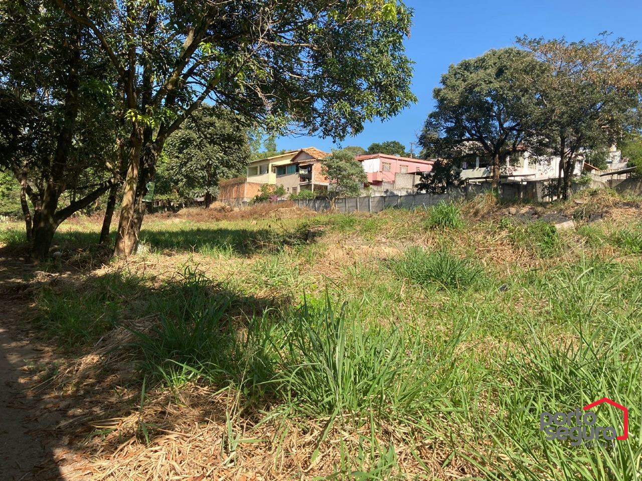 Lote para aluguel no Planalto: Lote para alugar, Planalto - Divinópolis/MG