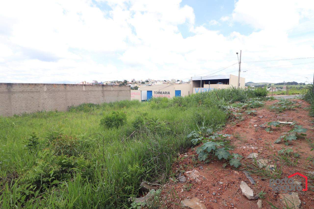 Lote para aluguel no Dulphe Pinto de Aguiar: Lote para alugar, Dulphe Pinto de Aguiar - Divinópolis/MG