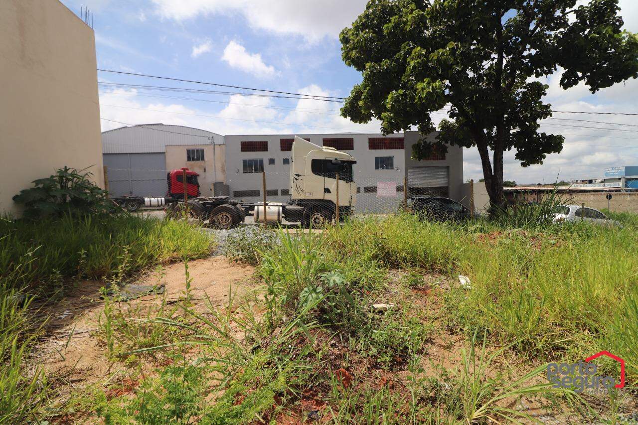 Lote para aluguel no Dulphe Pinto de Aguiar: Lote para alugar, Dulphe Pinto de Aguiar - Divinópolis/MG