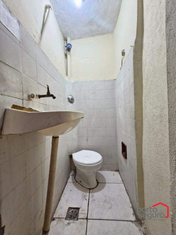 Loja para aluguel no Centro: Loja para alugar, Centro - Divinópolis/MG