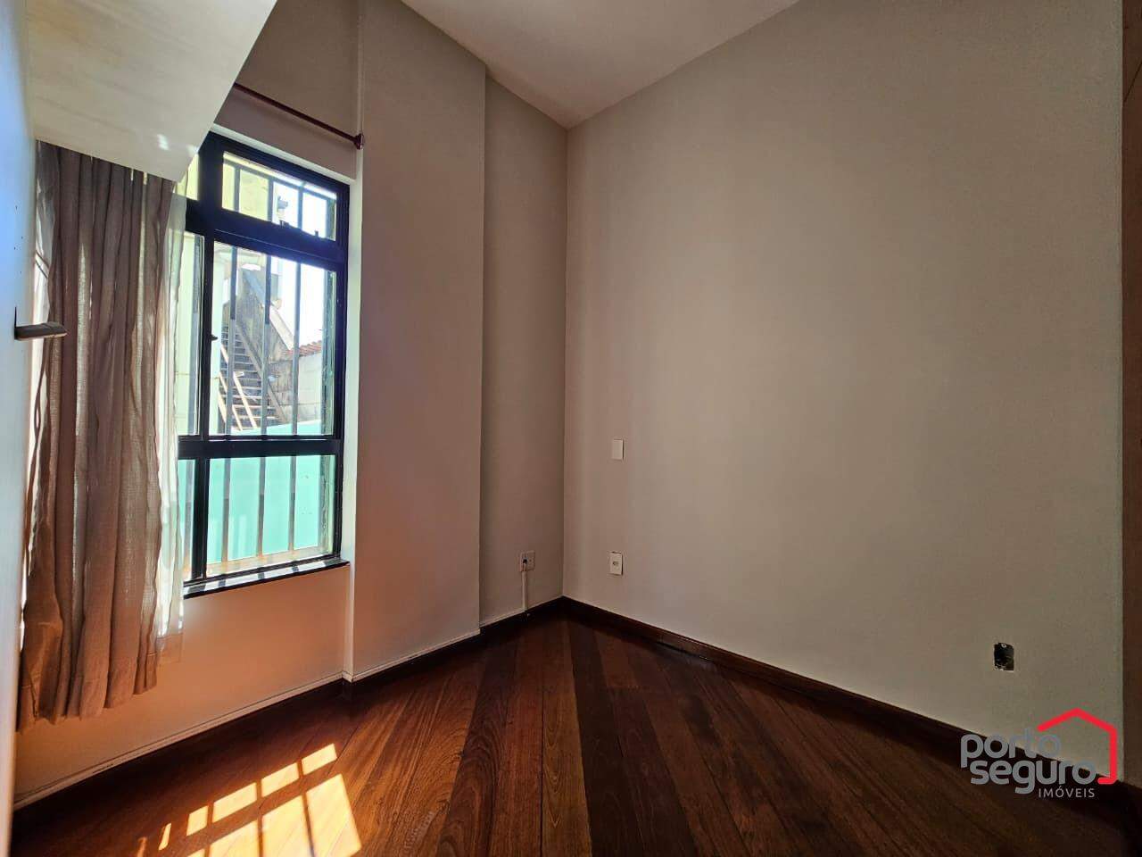 Apartamento para aluguel no Centro: Apartamento para alugar, Centro - Divinópolis/MG