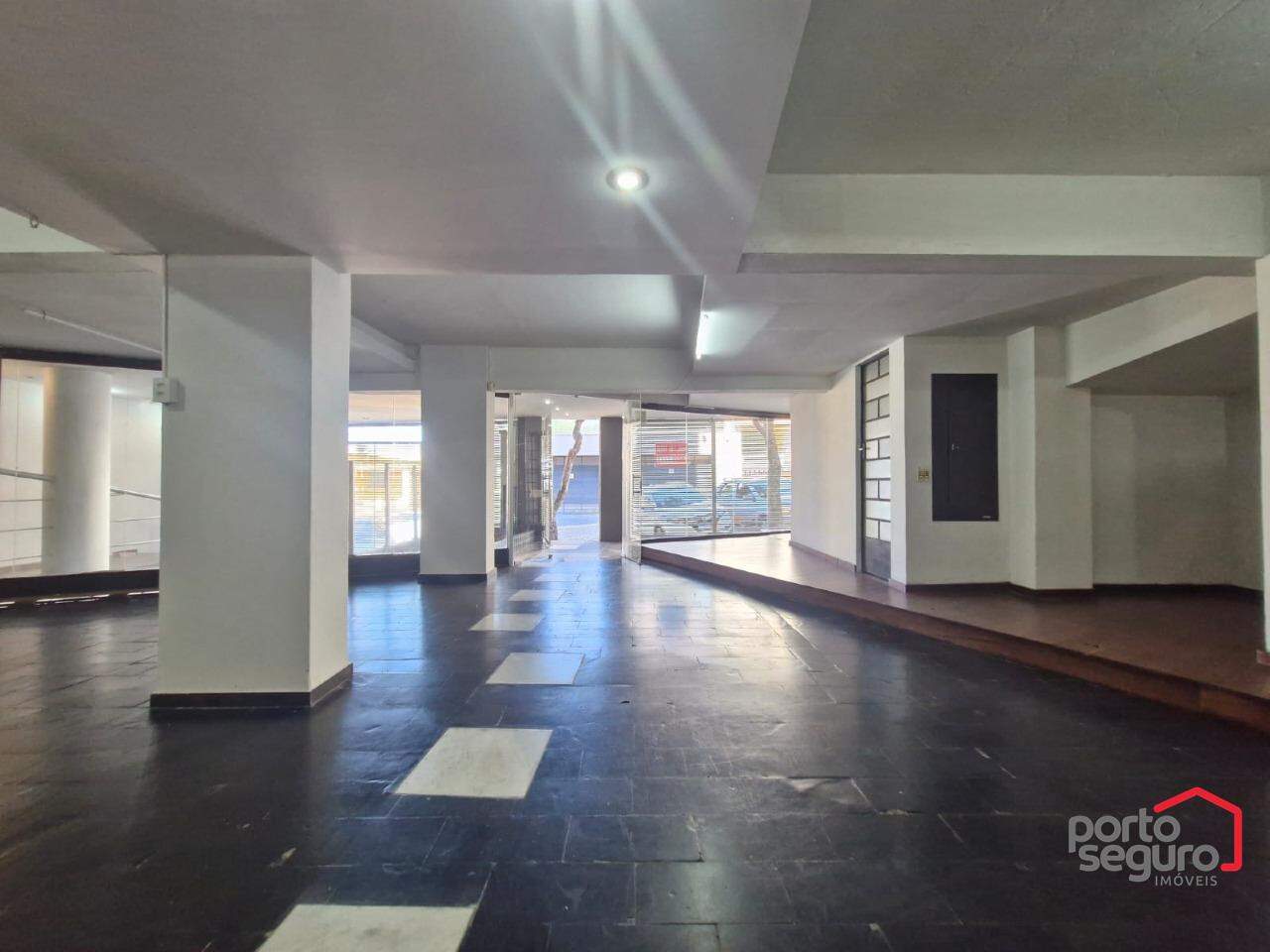 Loja para aluguel no Centro: Loja para alugar, Centro - Divinópolis/MG