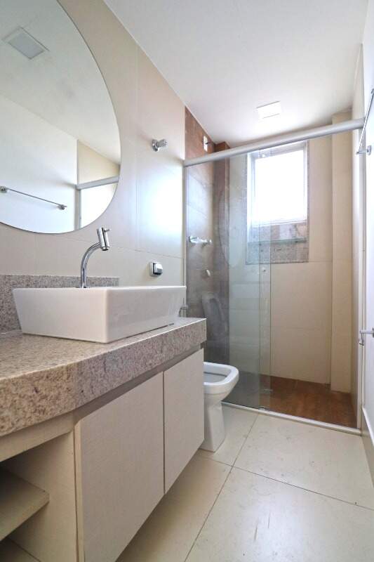 Apartamento à venda no Centro: Apartamento à venda, Centro - Divinópolis/MG