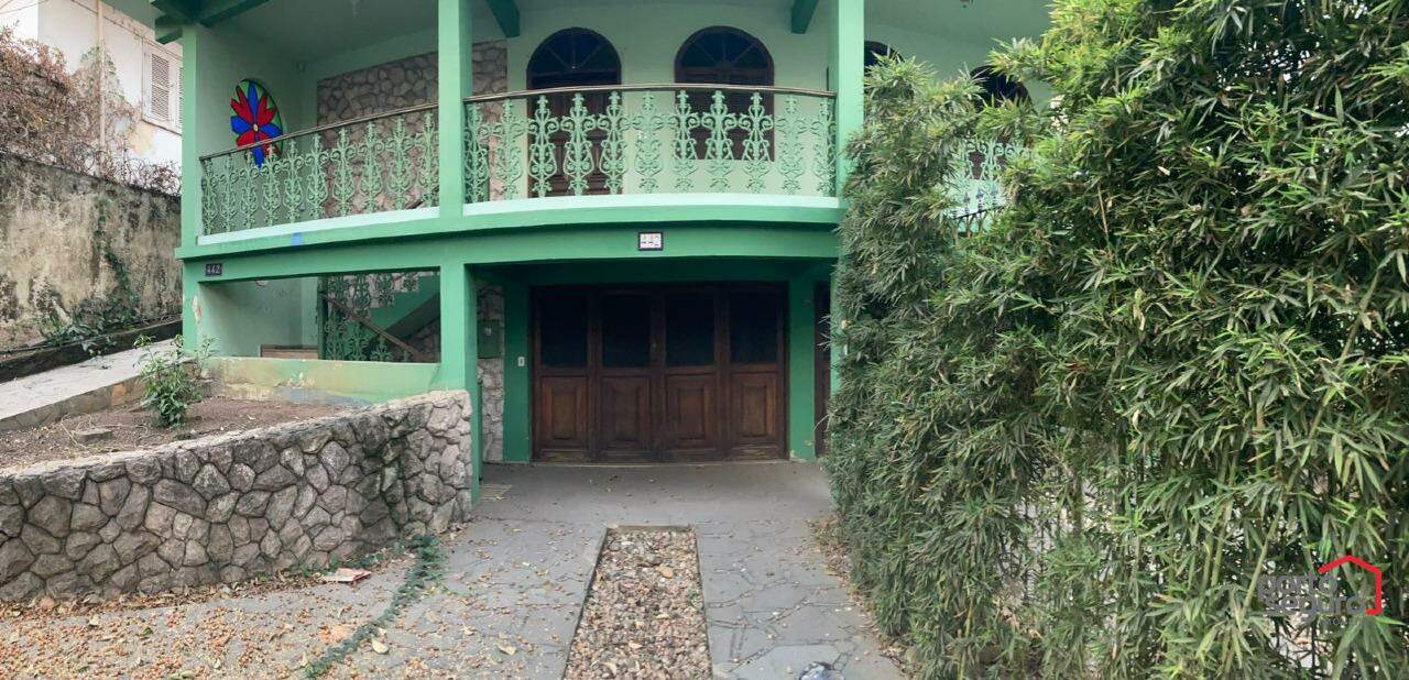Casa Comercial para aluguel no Centro: Casa Comercial para alugar, Centro - Divinópolis/MG