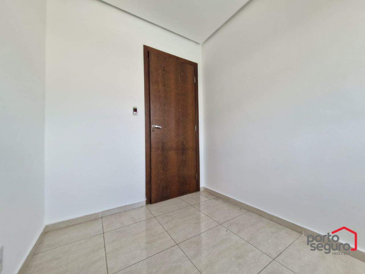 Apartamento à venda no Manoel Valinhas: Apartamento à venda, Manoel Valinhas - Divinópolis/MG