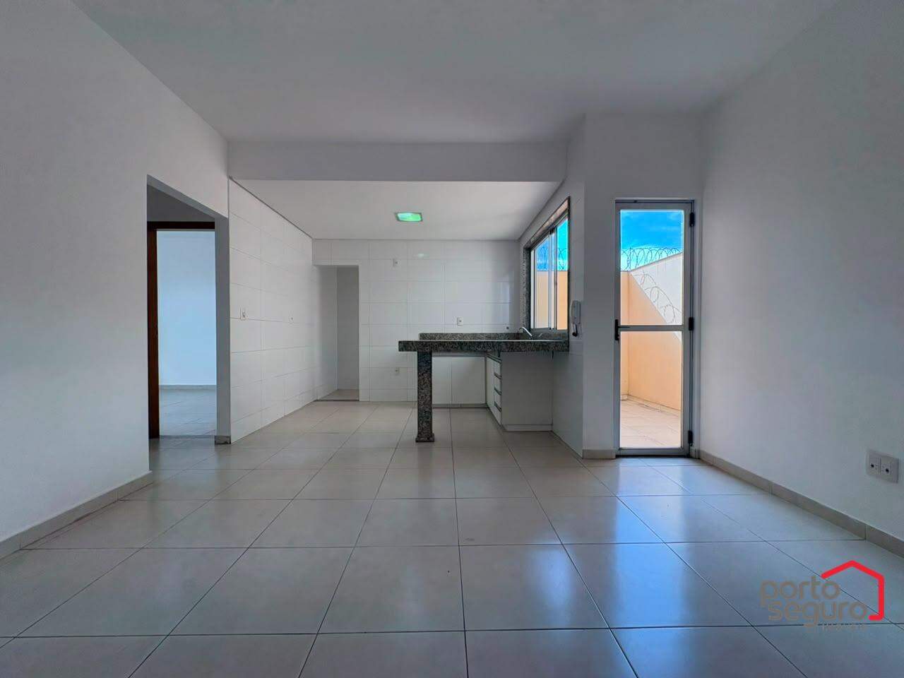 Apartamento para aluguel no Niterói: Apartamento para alugar, Niterói - Divinópolis/MG