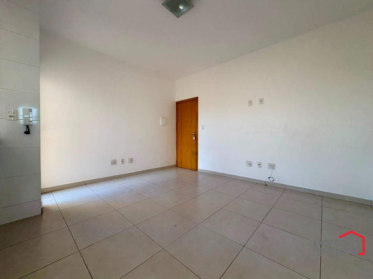 Apartamento para aluguel no Niterói: Apartamento para alugar, Niterói - Divinópolis/MG