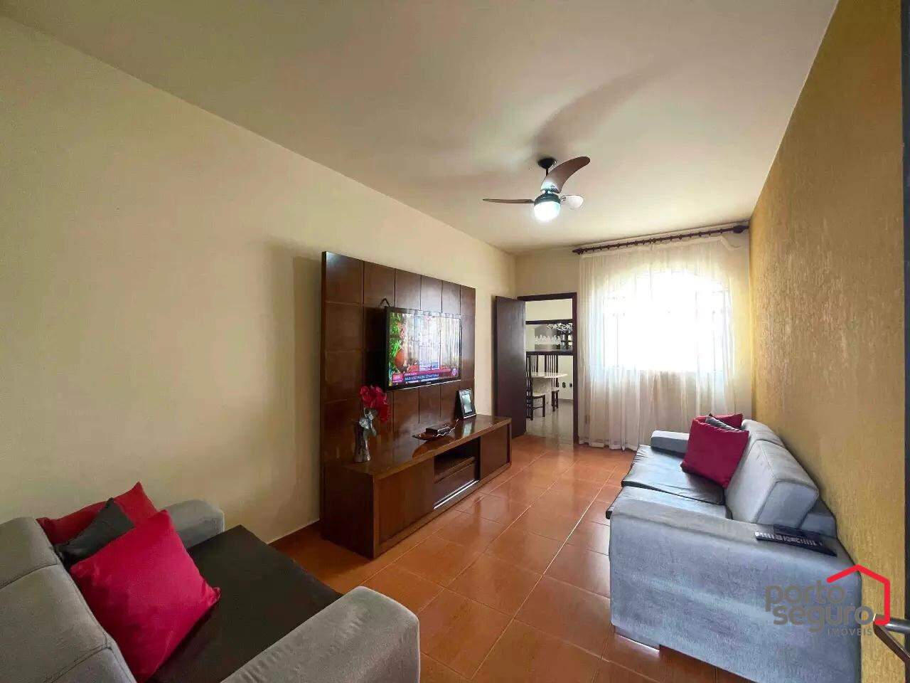 Apartamento para aluguel no Planalto: Apartamento para alugar, Planalto - Divinópolis/MG