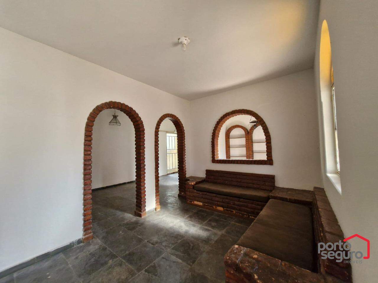 Casa para aluguel no Esplanada: Casa para alugar, Esplanada - Divinópolis/MG