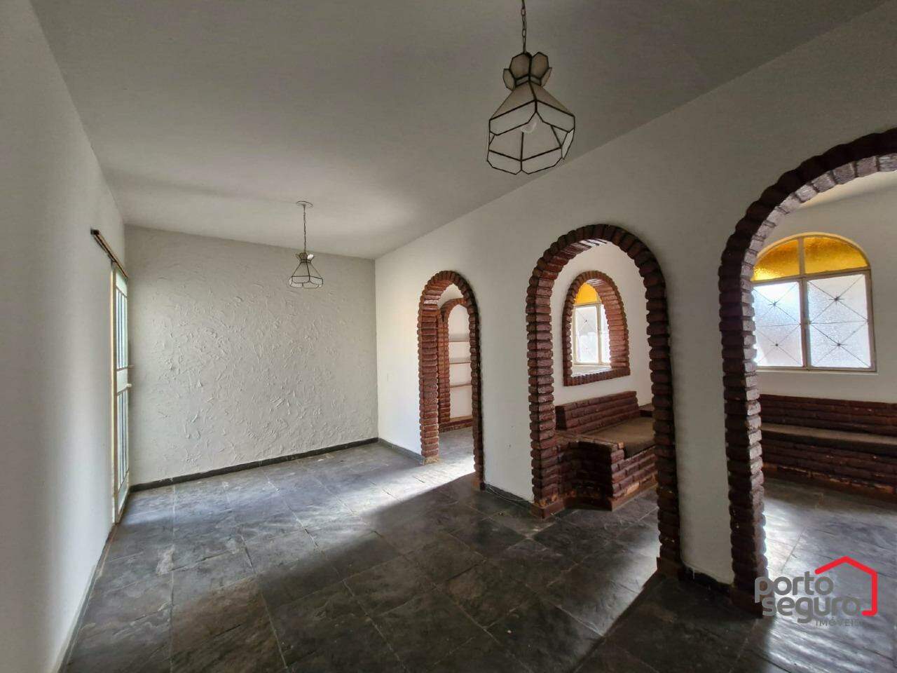 Casa para aluguel no Esplanada: Casa para alugar, Esplanada - Divinópolis/MG