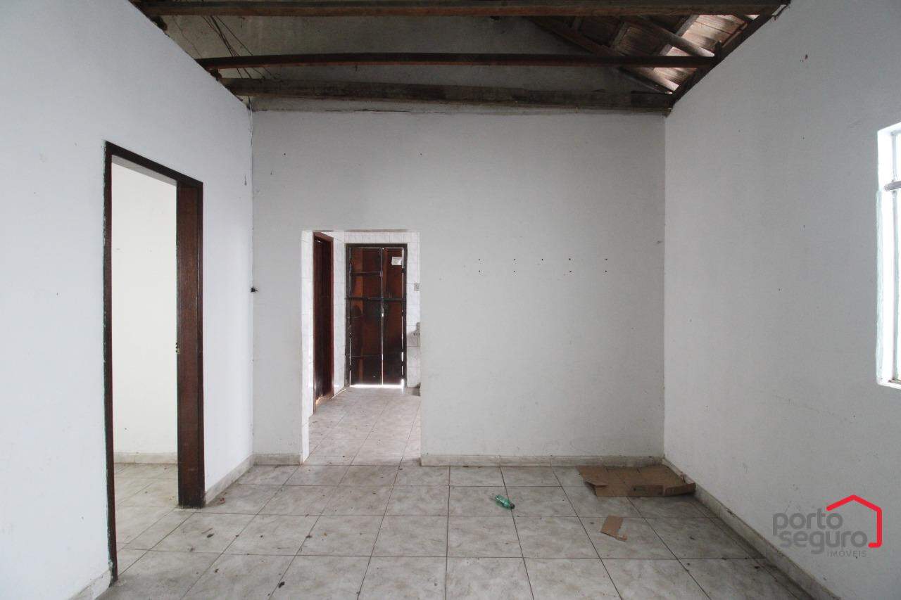 Casa Comercial à venda no Centro: Casa Comercial à venda, Centro - Divinópolis/MG