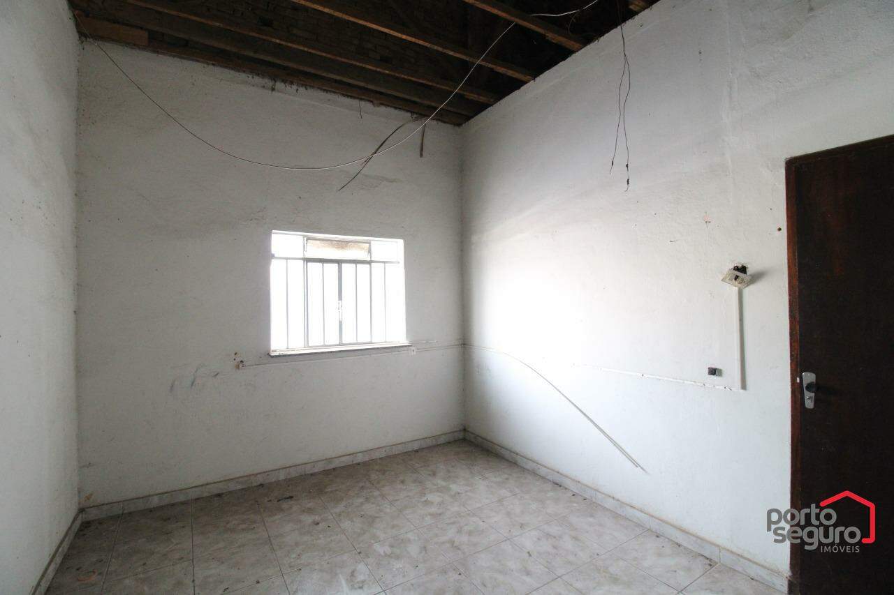 Casa Comercial à venda no Centro: Casa Comercial à venda, Centro - Divinópolis/MG