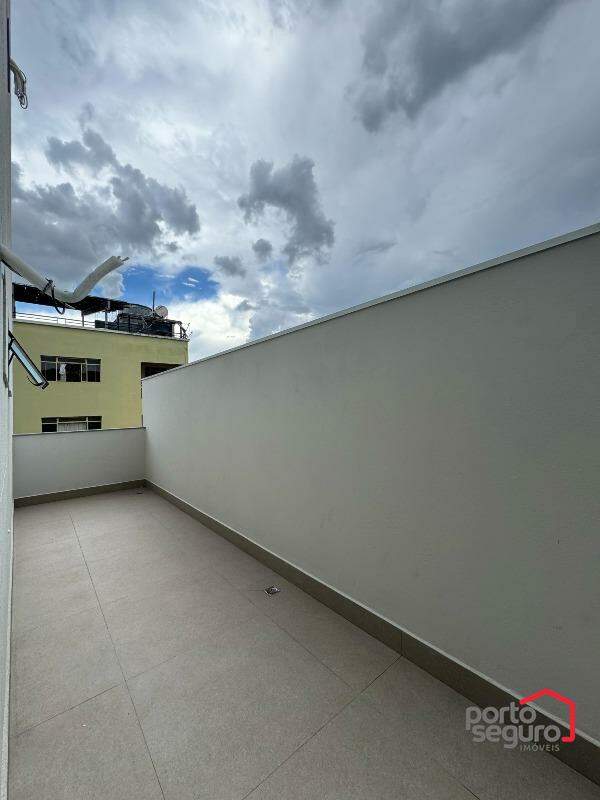 Apartamento Área Externa à venda no Afonso Pena: Apartamento Área Externa à venda, Afonso Pena - Divinópolis/MG