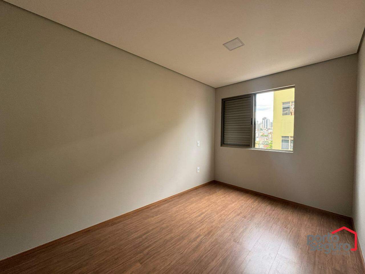 Apartamento Área Externa à venda no Afonso Pena: Apartamento Área Externa à venda, Afonso Pena - Divinópolis/MG