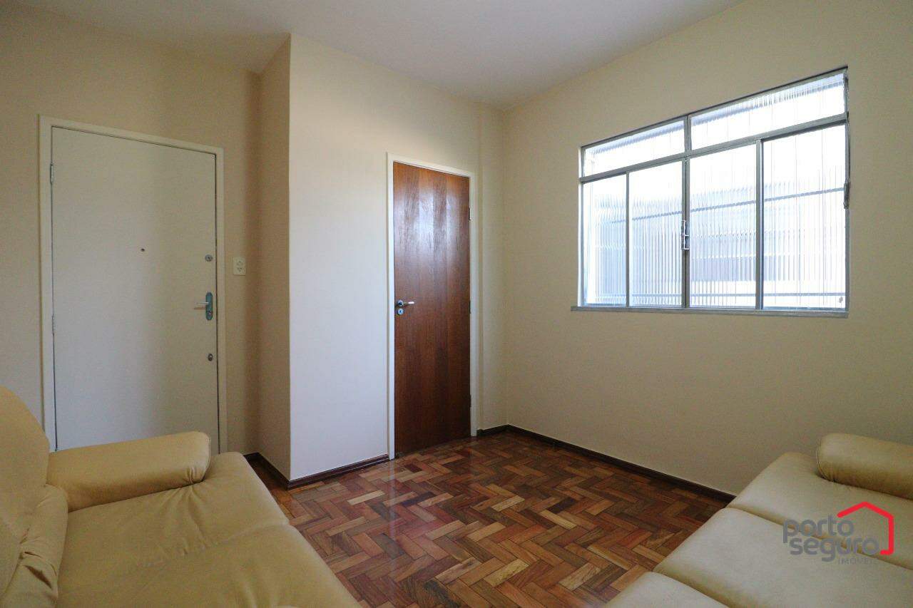 Apartamento à venda no Centro: Apartamento à venda, Centro - Divinópolis/MG